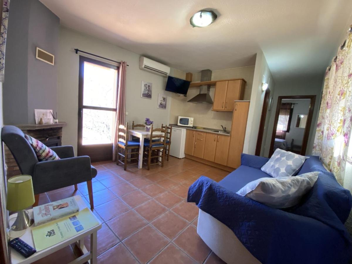 Apartamentos Rurales El Solitario Banos De Montemayor Εξωτερικό φωτογραφία