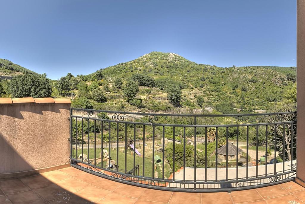 Apartamentos Rurales El Solitario Banos De Montemayor Εξωτερικό φωτογραφία