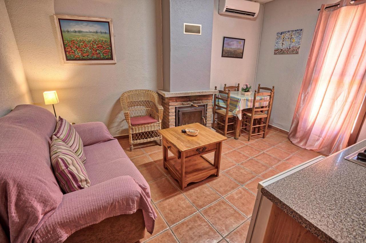 Apartamentos Rurales El Solitario Banos De Montemayor Εξωτερικό φωτογραφία