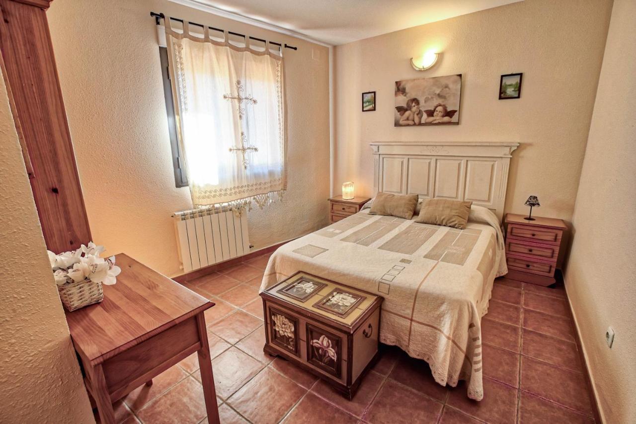 Apartamentos Rurales El Solitario Banos De Montemayor Εξωτερικό φωτογραφία