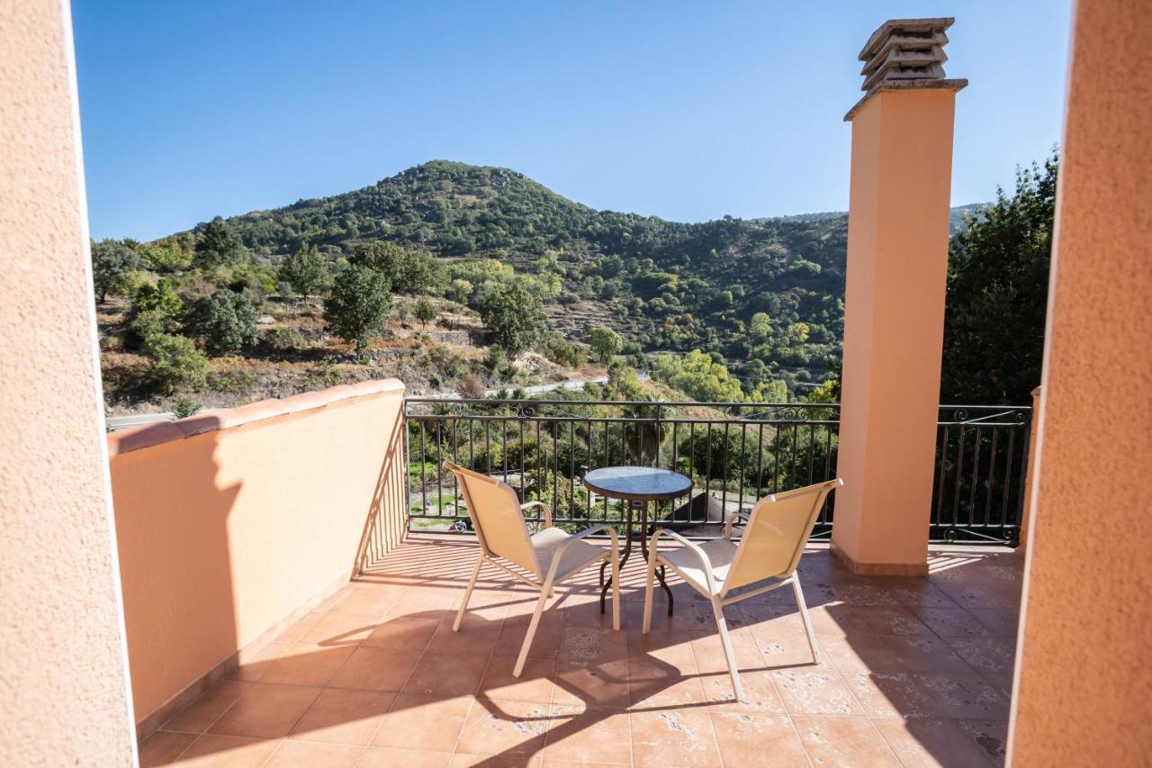 Apartamentos Rurales El Solitario Banos De Montemayor Εξωτερικό φωτογραφία